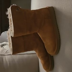 Koolaburra by UGG boots 7